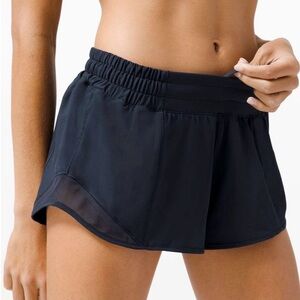 Lululemon Hotty Hot Short II *2.5" True Navy Size 14